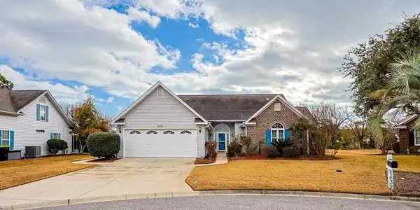 1532 Heathmuir Dr.
