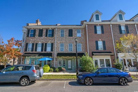 2798 Howard Ave.