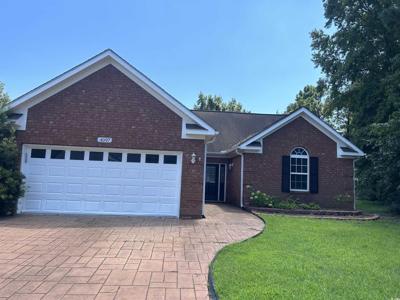 4097 Lakeshore Dr.