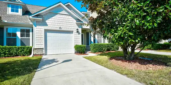 6172 Catalina Dr.