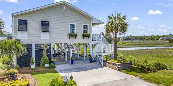 419 35th Ave. N