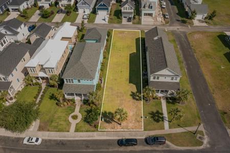 459 West Palms Dr.