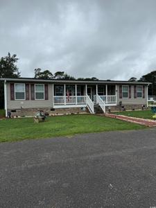 1651 Perry Circle