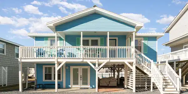 5607 N N Ocean Blvd.