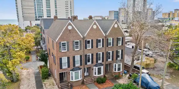 1506 Chester St.