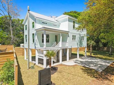 3821 Myrtle Dr.
