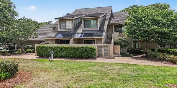 122 Hartland Dr.
