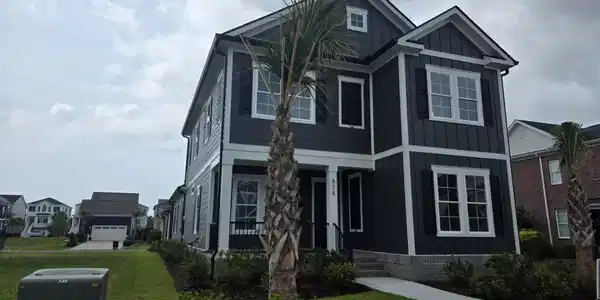 828 Crystal Water Way