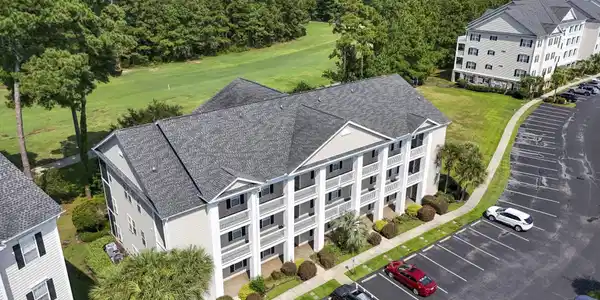 907 Knoll Shores Ct.