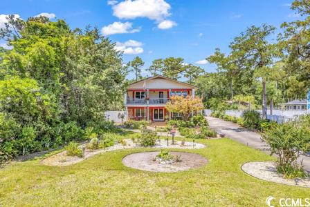 901 N Hillside Dr.