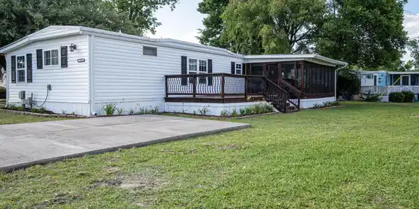 1508 Tanglewood Dr.