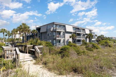 1501 S Waccamaw Dr.