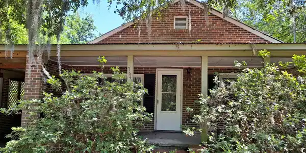 3641 South Island Rd.