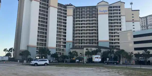 4800 S Ocean Blvd.