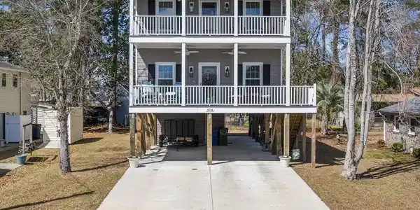 614 S Willow Dr.