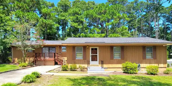 910 9th Ave. S