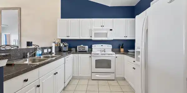 Image 4 Image 4