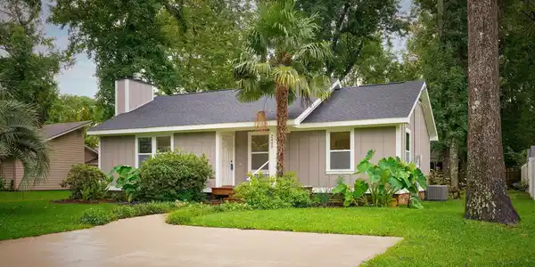 2405 Bert Dr.