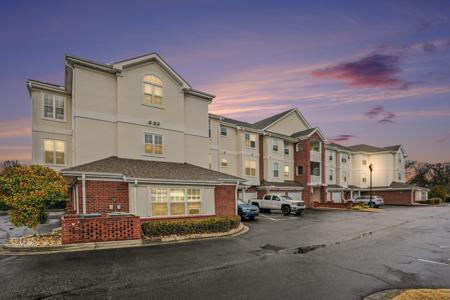 2241 Waterview Dr.