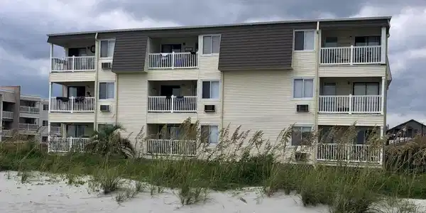 9620 Shore Dr.