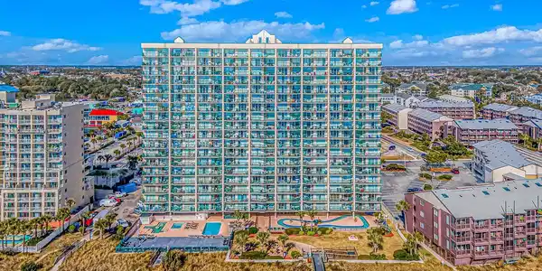 102 N Ocean Blvd.