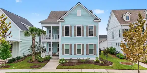 1805 Tryon Dr