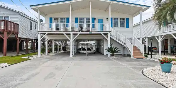 325 58th Ave. N