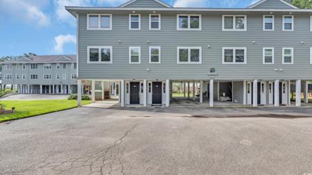 5137 Highway 17 Business