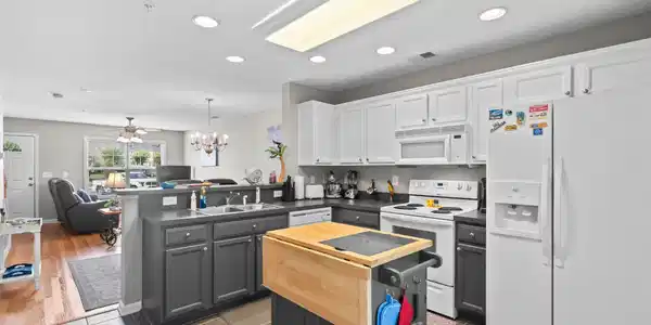 Image 3 Image 3