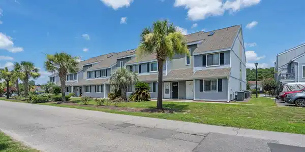 1890 Colony Dr.