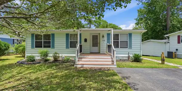 732 Raleigh Trail