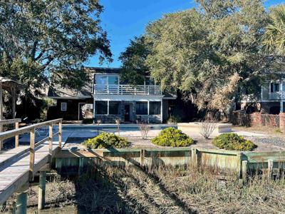 648 North Creekside Dr.