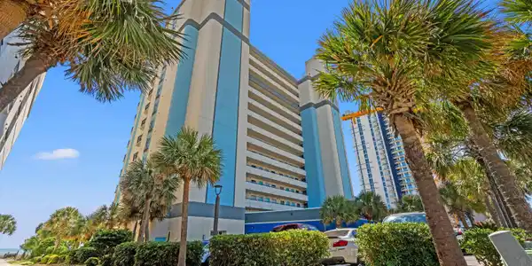 2300 Ocean Blvd. N