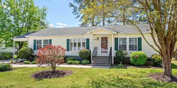 4362 Erie Dr.