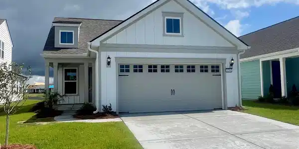 1256 Lady Bird Way