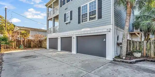 209-B Woodland Dr.