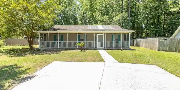 111 Ebb Tide Harbour