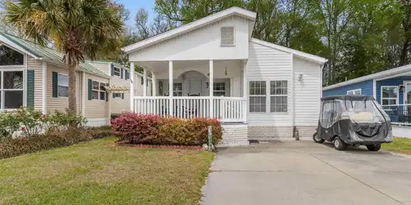 5400 Little River Neck Rd.