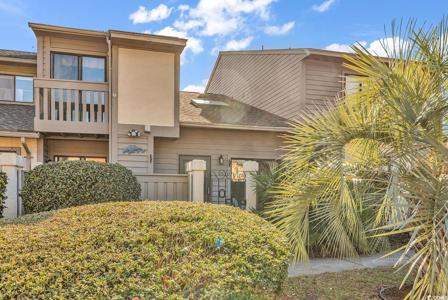 617 14th Ave. S