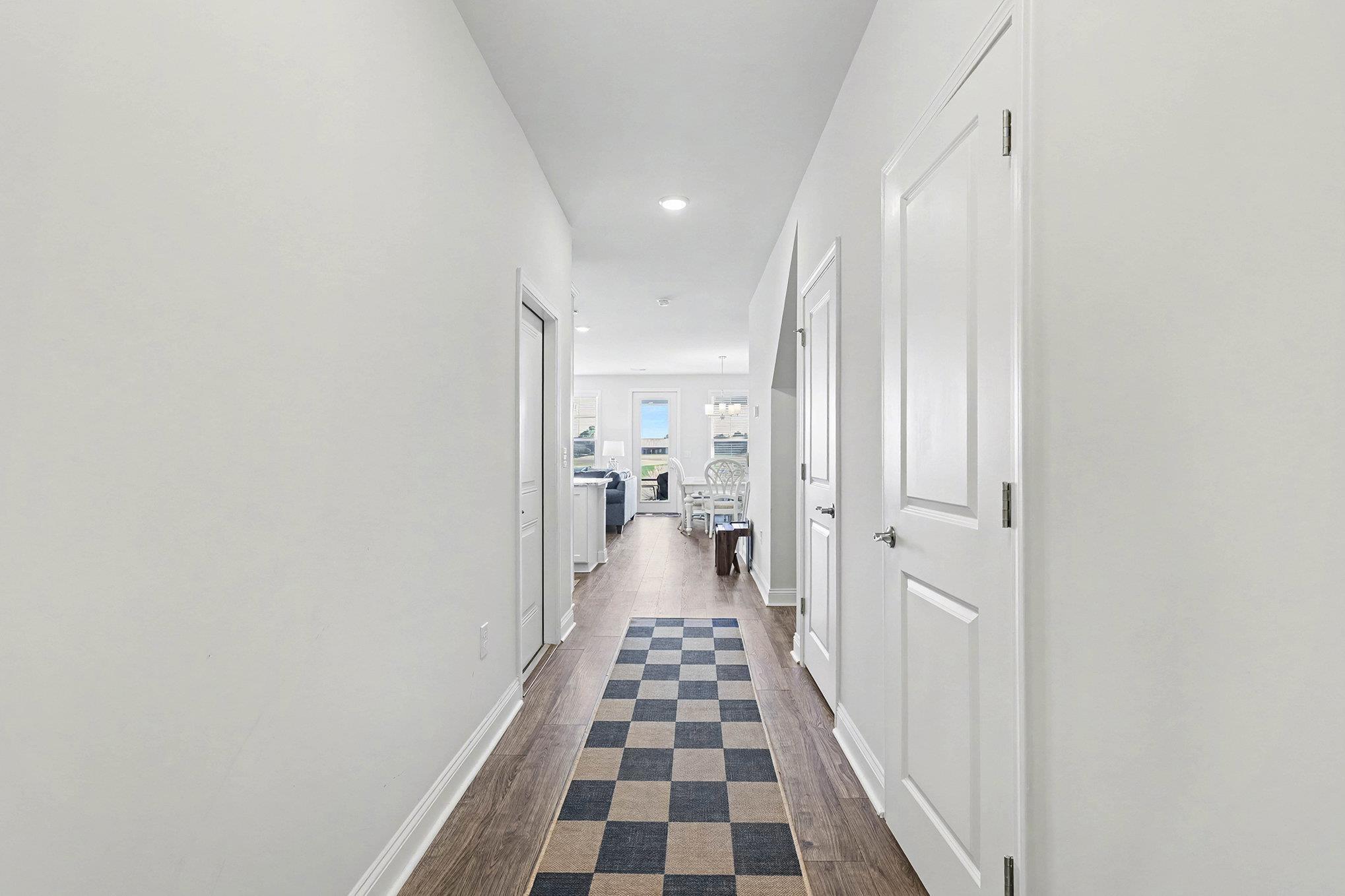 Image 3: Hall featuring dark wood finished floors and reces Image 3: Hall featuring dark wood finished floors and reces
