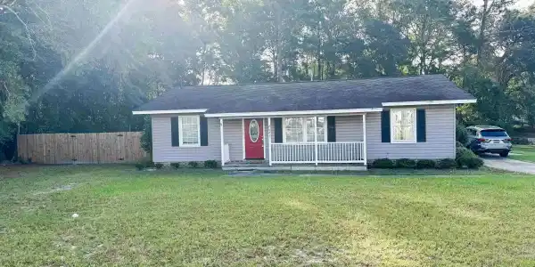 2621 Beaty St.