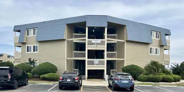 9660 Shore Dr.