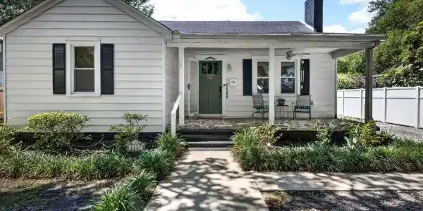 1137 Palmetto St.
