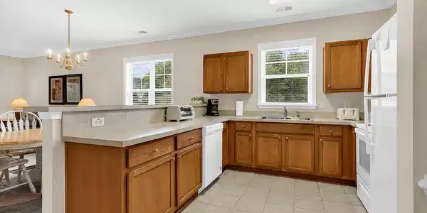 Image 4 Image 4