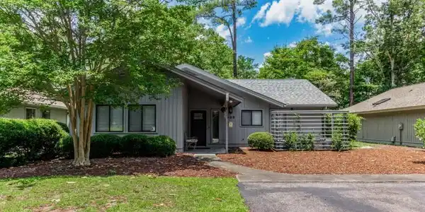 908 Cedarwood Circle