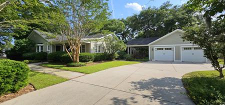 551 Vaux Hall Ave.