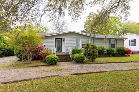 835 South Marlin Circle
