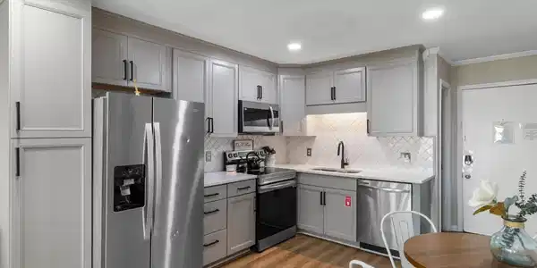 Image 4 Image 4