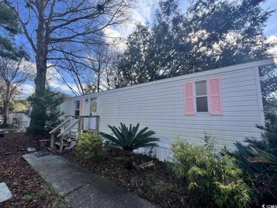 544 Surfwind Dr. W