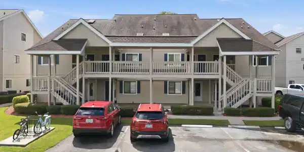 1870 Auburn Ln.
